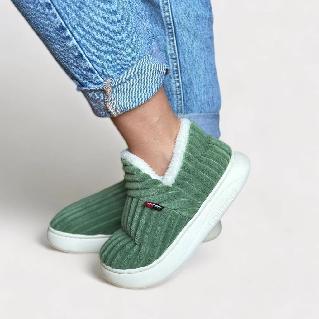 Boutique warm slippers - product image 1
