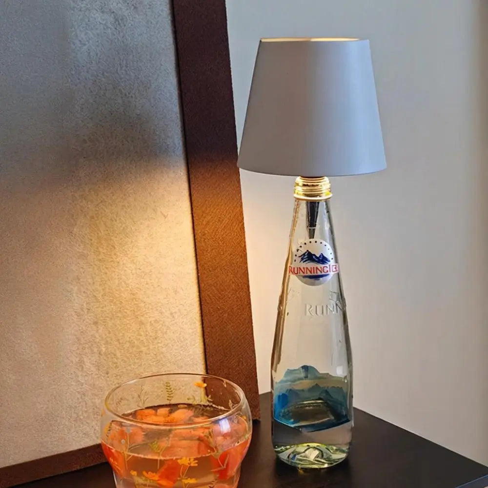 Lámpara de Botella con Convertidor Recargable LED