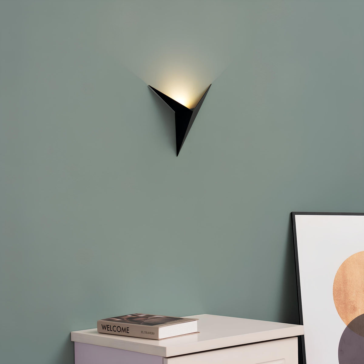 Lámparas de pared de lujo con diseño triangular elegante