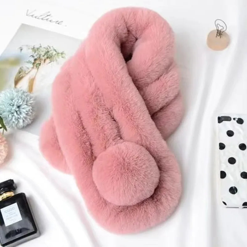 Plush Faux Fur Winter Scarf - product detail 8