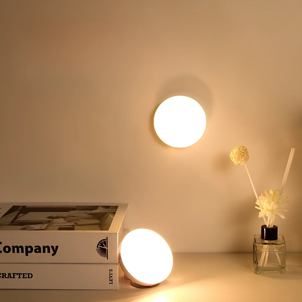 Luz de Iluminación Interior Compacta con Detección Automática de Movimiento