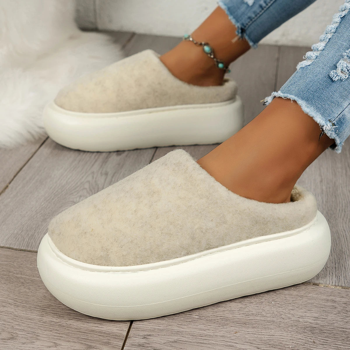 Warm Plush Indoor Winter Slippers for Women - product detail 4