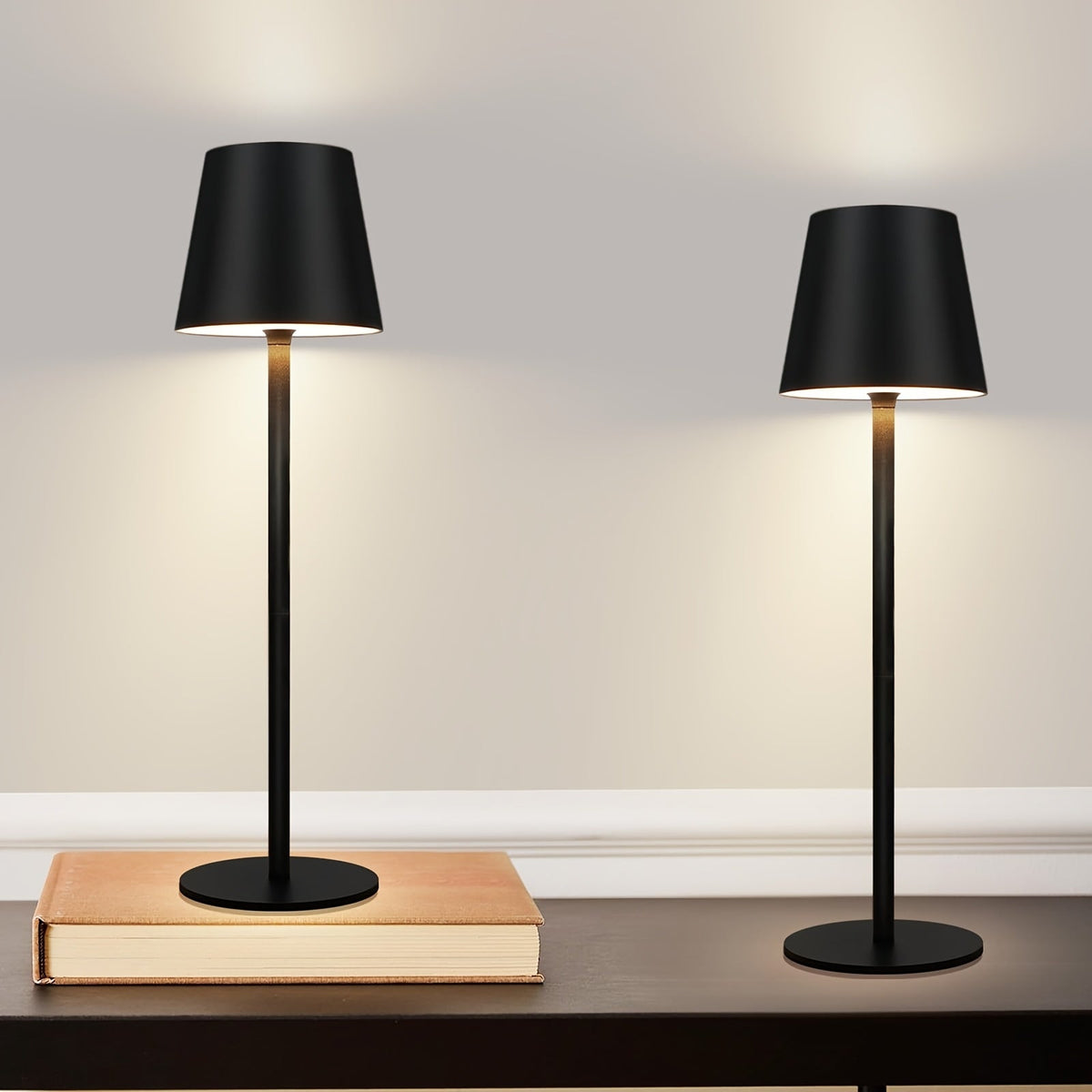 Lámpara táctil LED portátil recargable para mesas