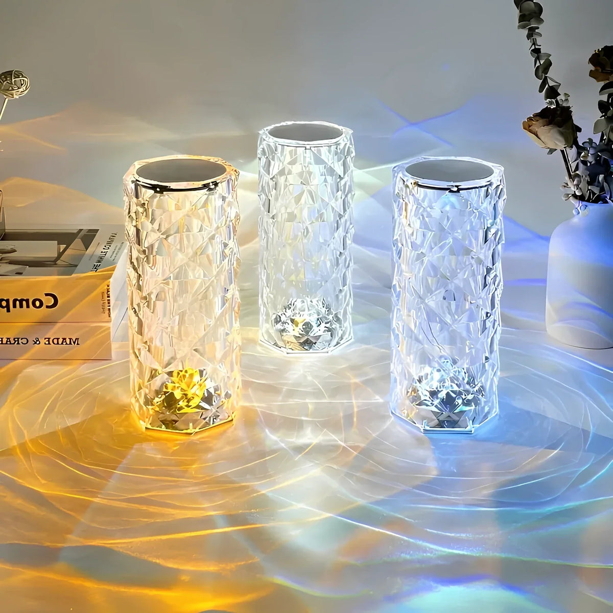 Lámpara LED de cristal elegante con 16 opciones de color y control remoto