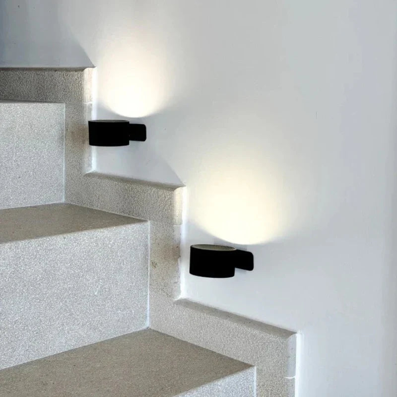 Luz de pared con montaje magnético, regulable y portátil