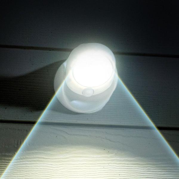 NOMOVA Weatherproof LED outdoor light with motion sensor
