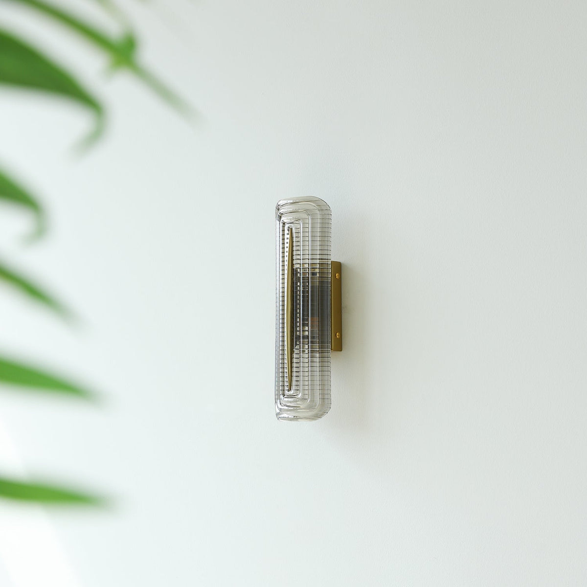 Lámparas de pared geométricas para interiores modernos