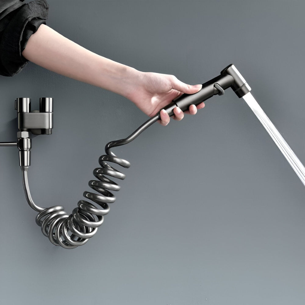 Revolutionary toilet shower faucet - product detail 2
