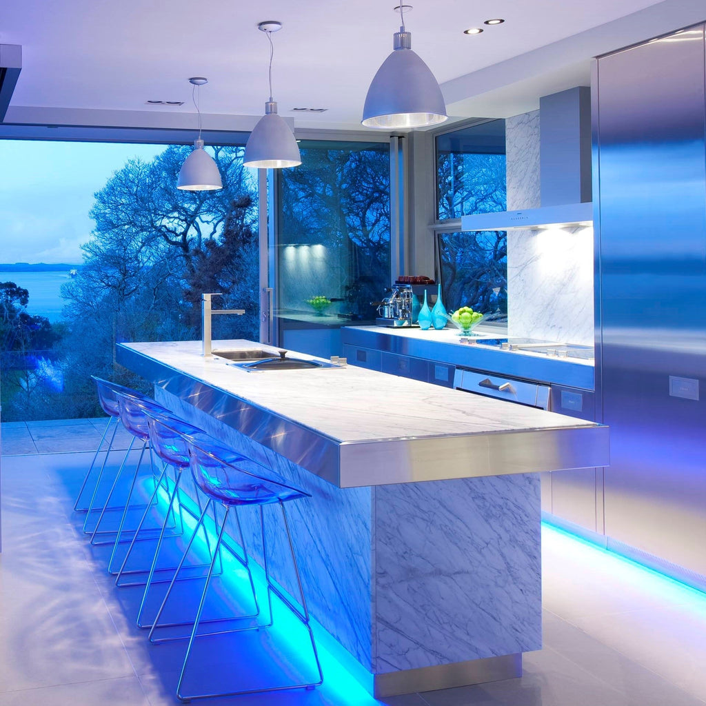 Tira de luz LED impermeable con control remoto y cambio de color