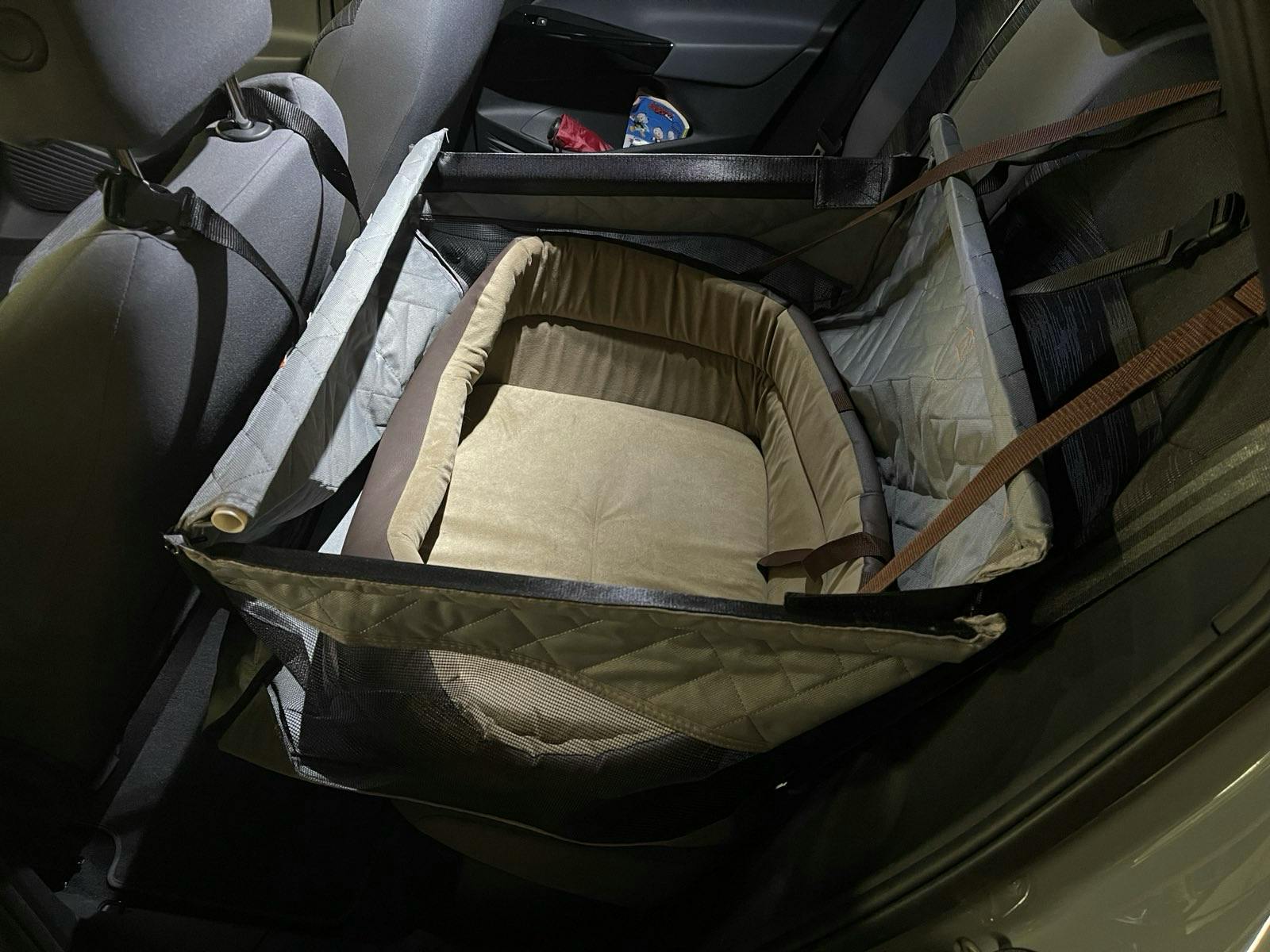 Dogs Hard Floor Single Seat - product detail 3