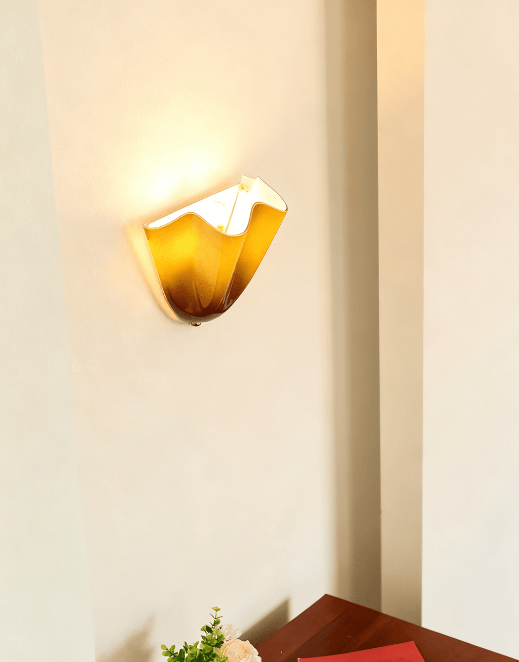 Lámparas de pared artísticas para interiores modernos y clásicos