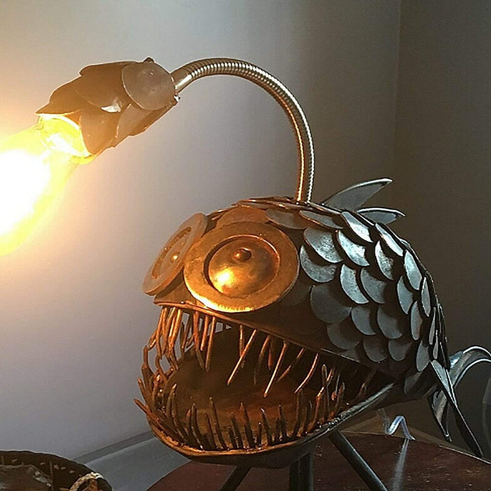 Anglerfish lamp - product detail 3