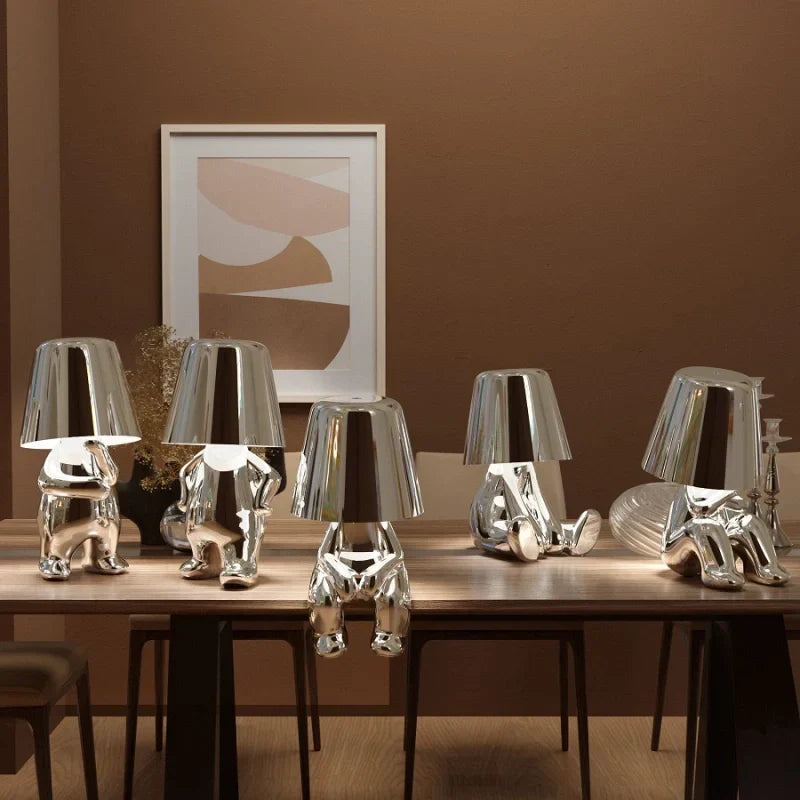Lámpara de mesa portátil con control táctil y luz ambiental regulable