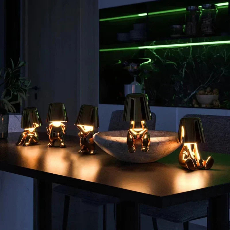 Lámpara de mesa portátil con control táctil y luz ambiental regulable