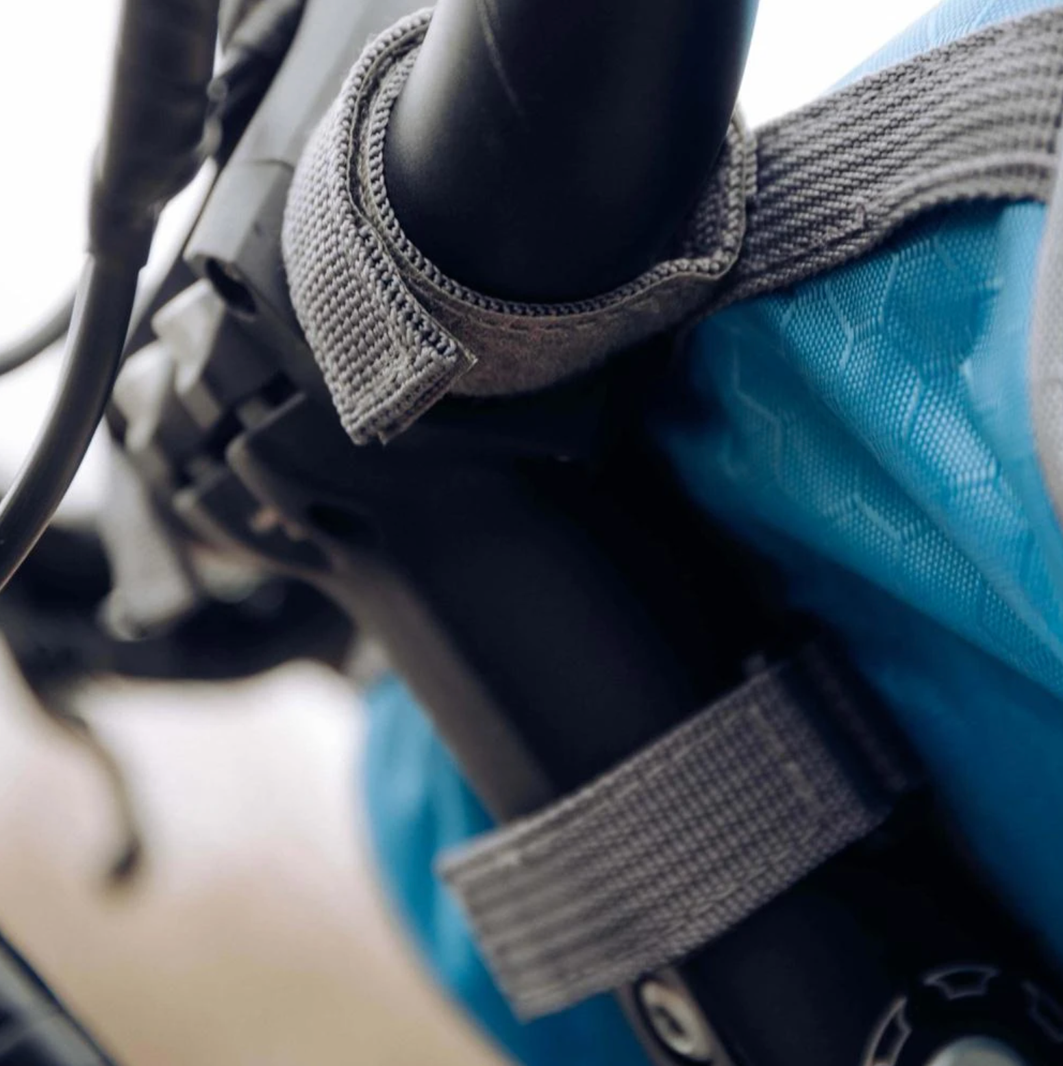 Bicycle Bag With Touchscreen - product detail 9