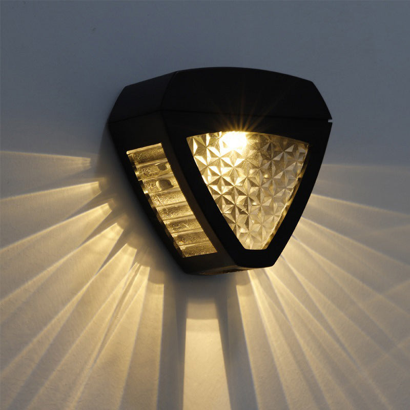 Lámpara solar de pared elegante para patio y entrada de vehículos