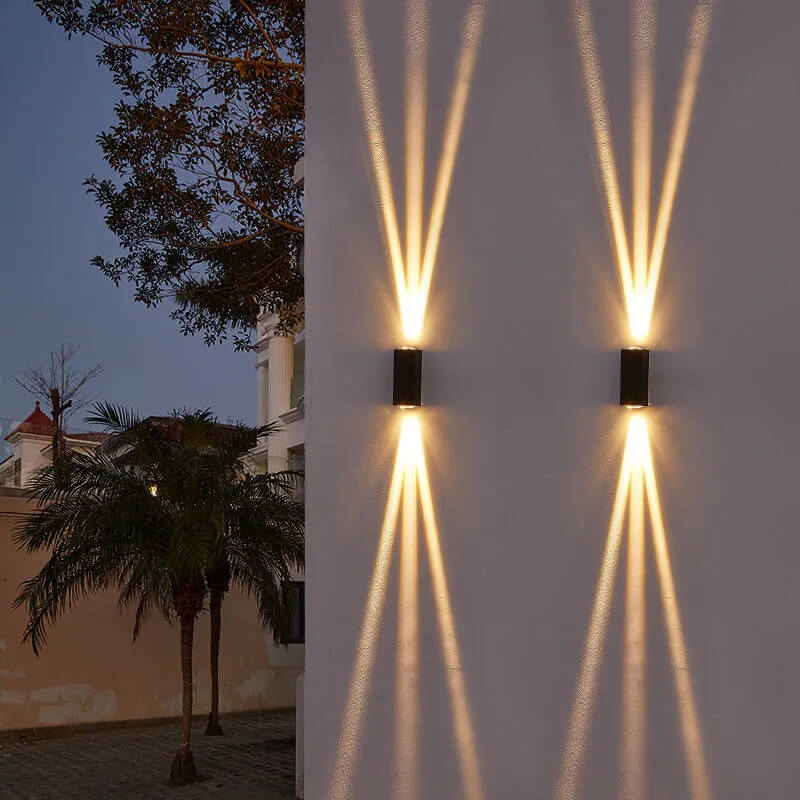 Luz de pared LED impermeable para exteriores, moderna, para patio y jardín.