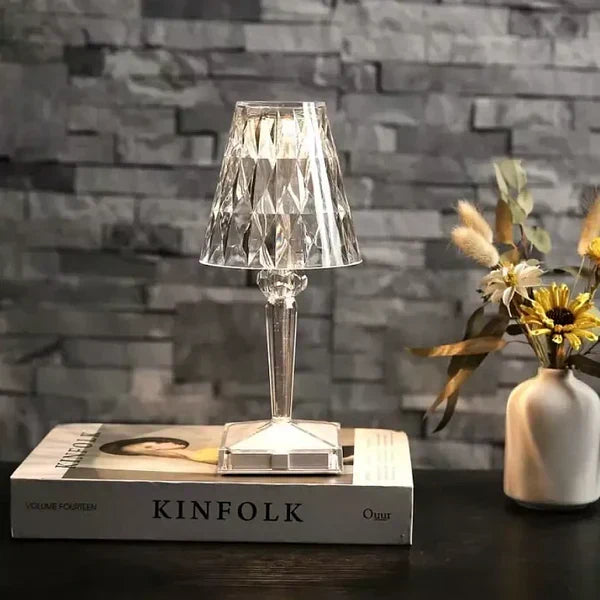 Lámpara elegante con acento de cristal, regulable y recargable para iluminación del hogar