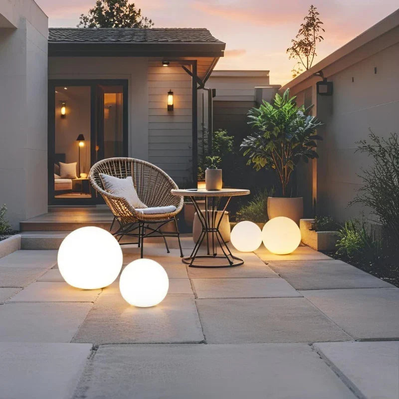 Luz de jardín esférica LED con cambio de color