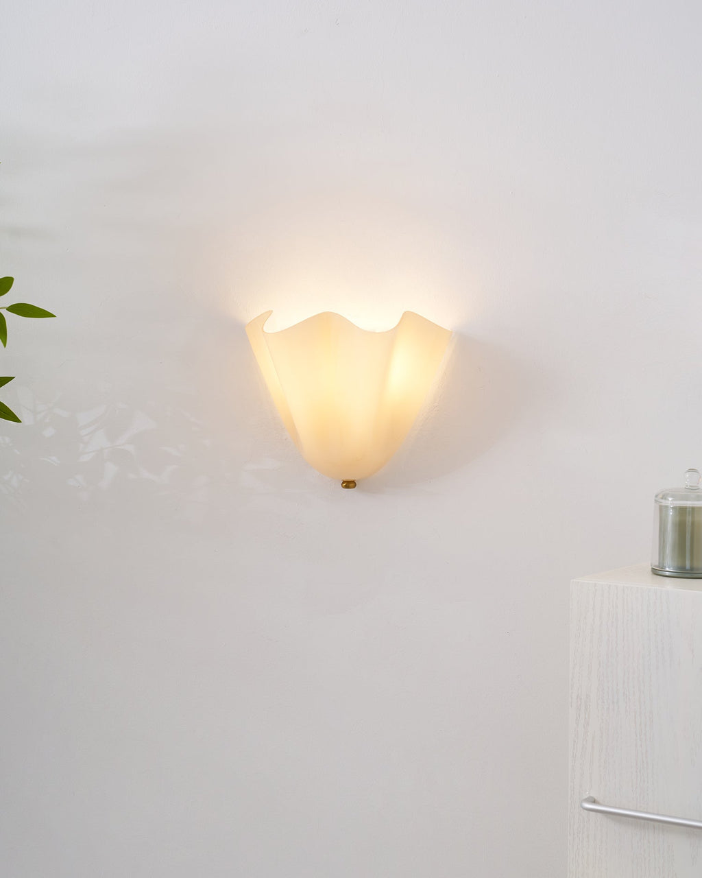 Lámparas de pared artísticas para interiores modernos y clásicos