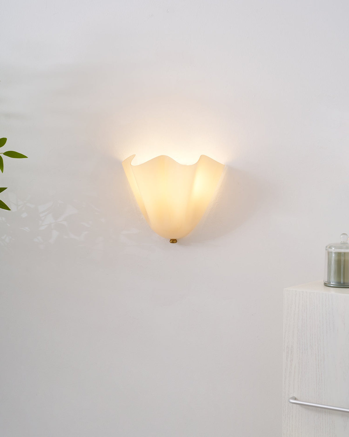 Lámparas de pared artísticas para interiores modernos y clásicos
