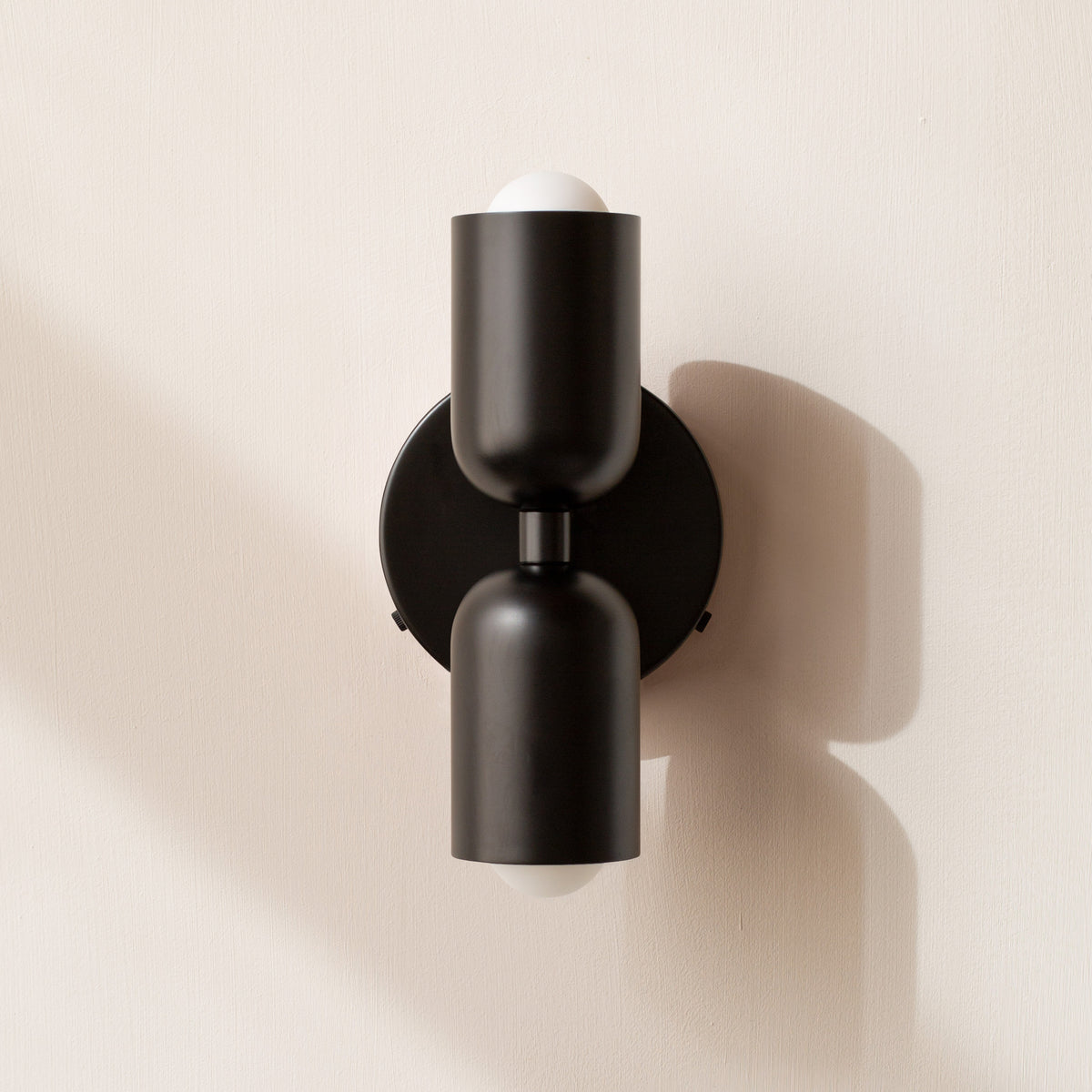Lámpara de Pared de Estilo Vintage con Doble Cabezal Ajustable para Interior