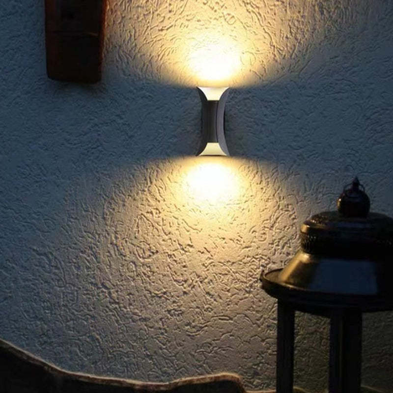 Lámpara de pared LED para exteriores, diseño contemporáneo para uso exterior