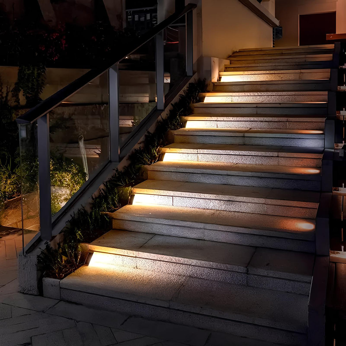 Luces solares para escalones exteriores, impermeables, duraderas y con brillo ambiental