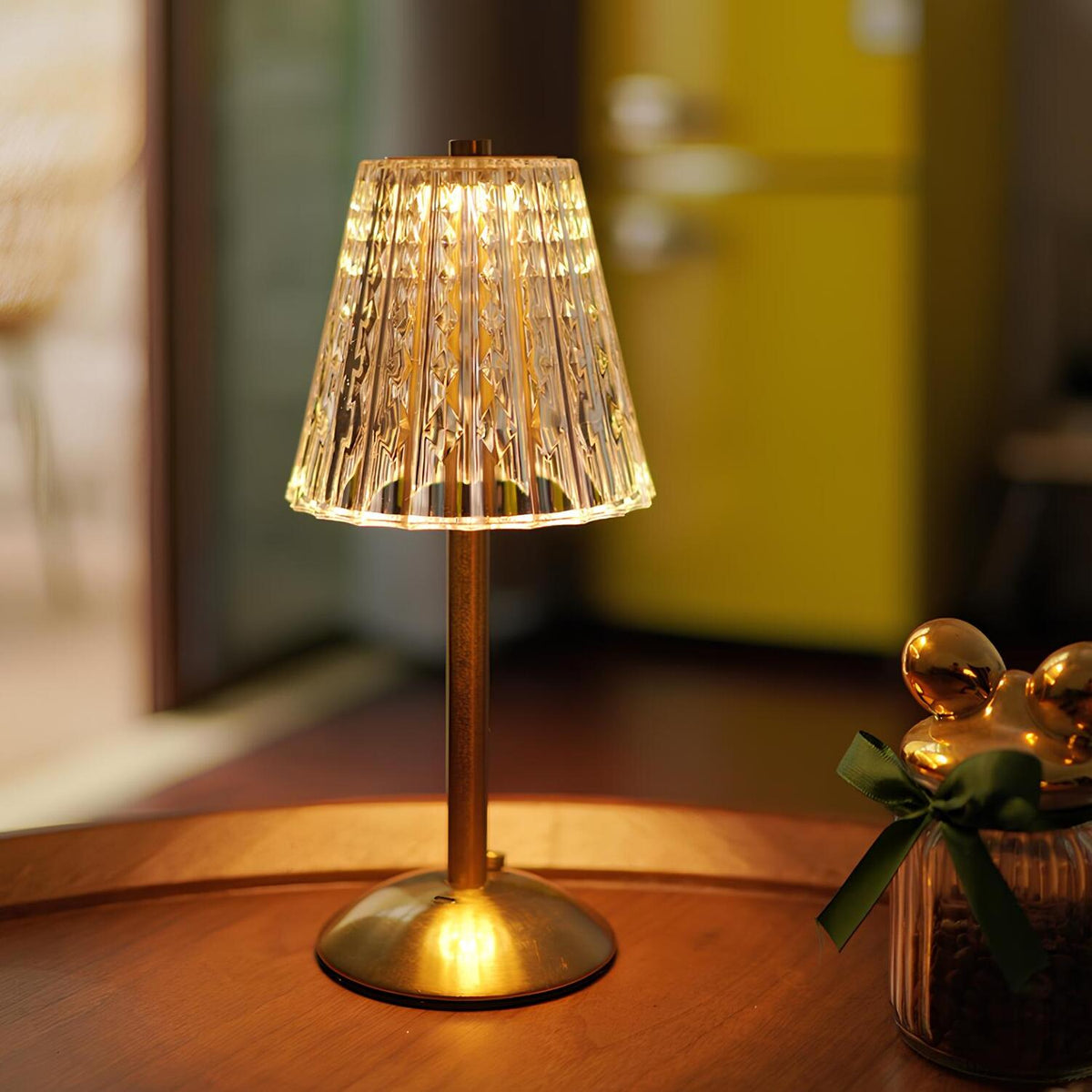 Lámpara de mesa inalámbrica con control táctil y luz ambiental LED