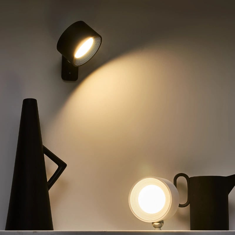 Aplique de pared LED magnético ajustable, inalámbrico y recargable, a pilas
