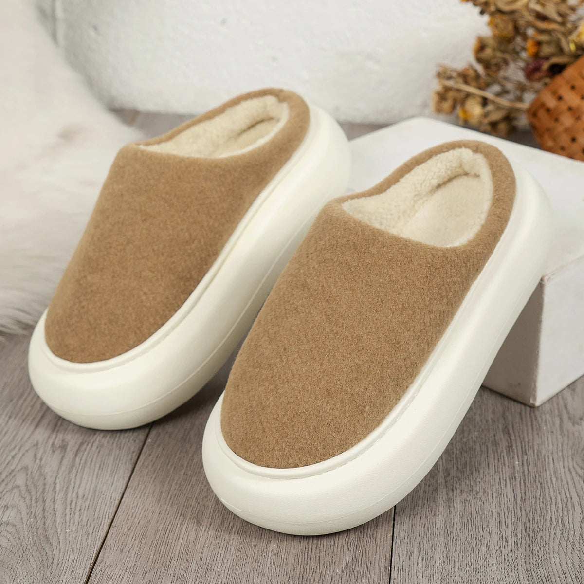 Warm Plush Indoor Winter Slippers for Women - product detail 6