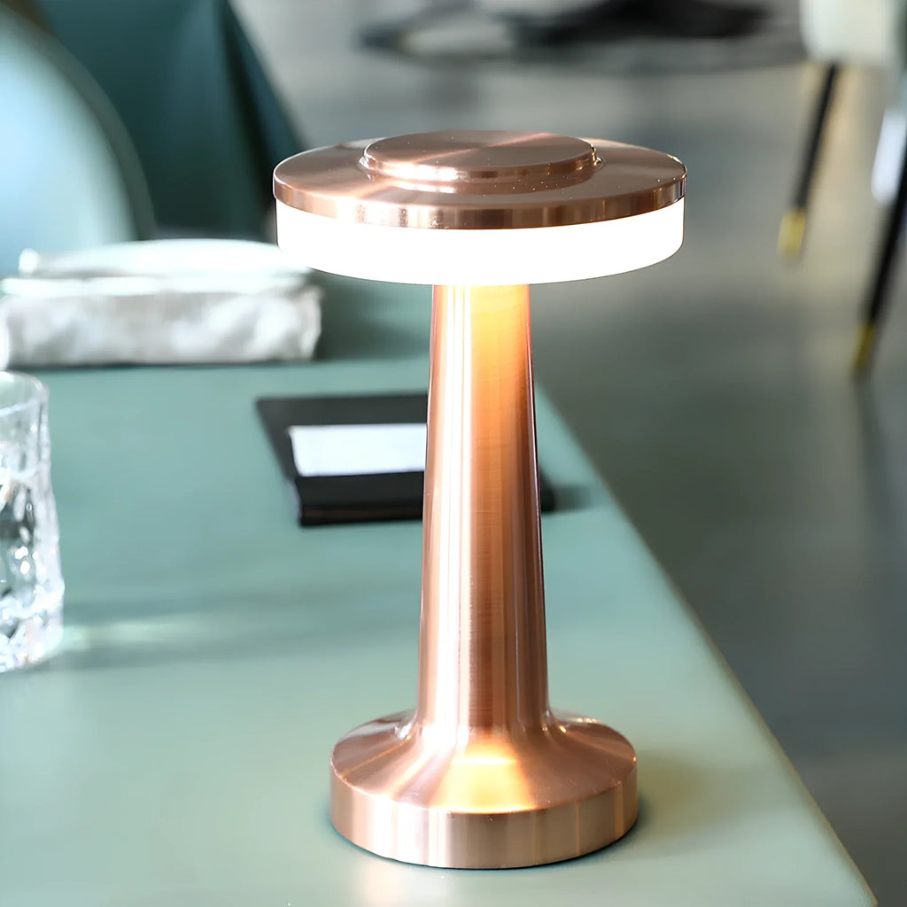 Lámpara de mesa portátil regulable con diseño retro elegante