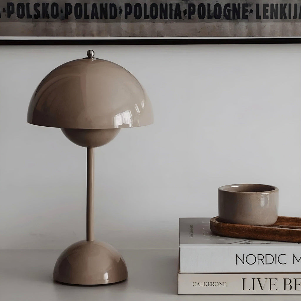 Lámpara de mesa LED escandinava moderna regulable para iluminación del hogar