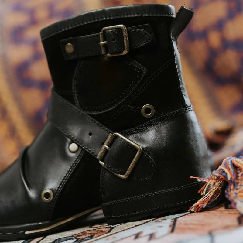 Men's Vintage Style Buckled Ankle Boots - product detail 6