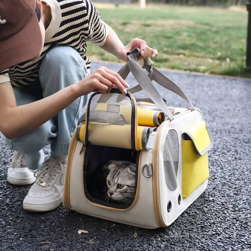 Travel Pet Carrier for Cats And Small Dogs - product detail 3