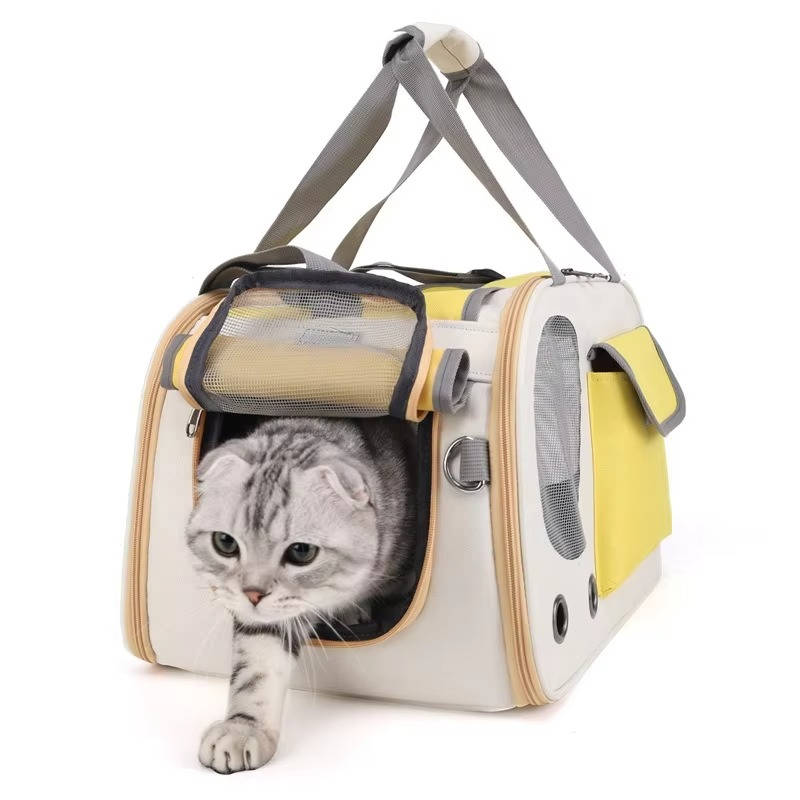 Travel Pet Carrier for Cats And Small Dogs - product detail 2