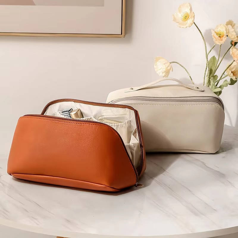 Cosmetics Storage Bag - product detail 3