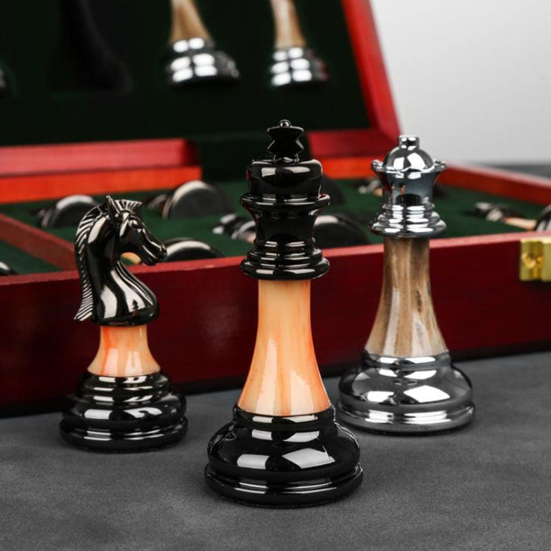 Luxurious Metal Chess Set With A Large 42 Cm Wooden Board - product detail 2