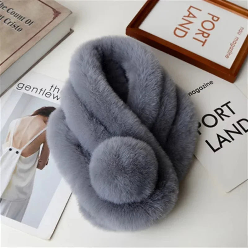 Plush Faux Fur Winter Scarf - product detail 5