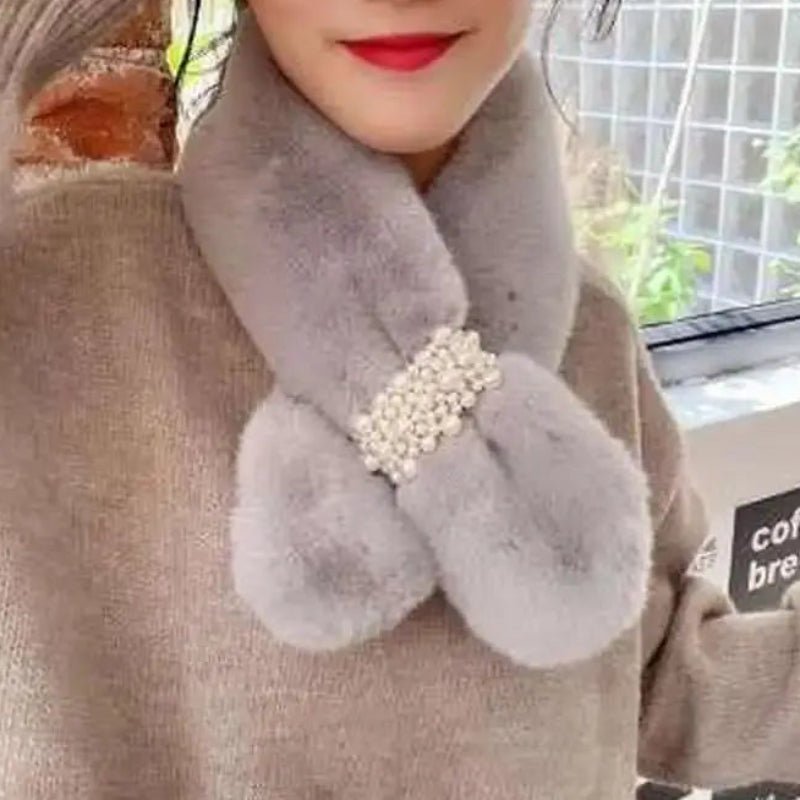 Luxury Faux Fur Pearl Winter Scarf - product detail 5