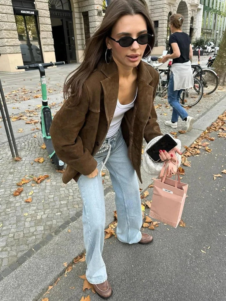 Elegant brown suede jacket for women - product image 2