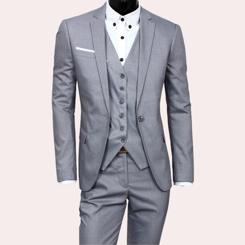 3-Piece Men's Suit - product detail 2