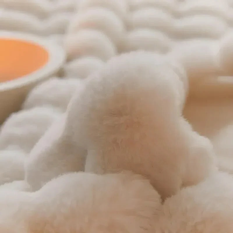 Multi-Season Blanket - product detail 9