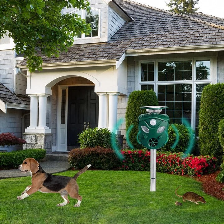 360° Solar Ultrasonic Animal Repeller - product detail 7