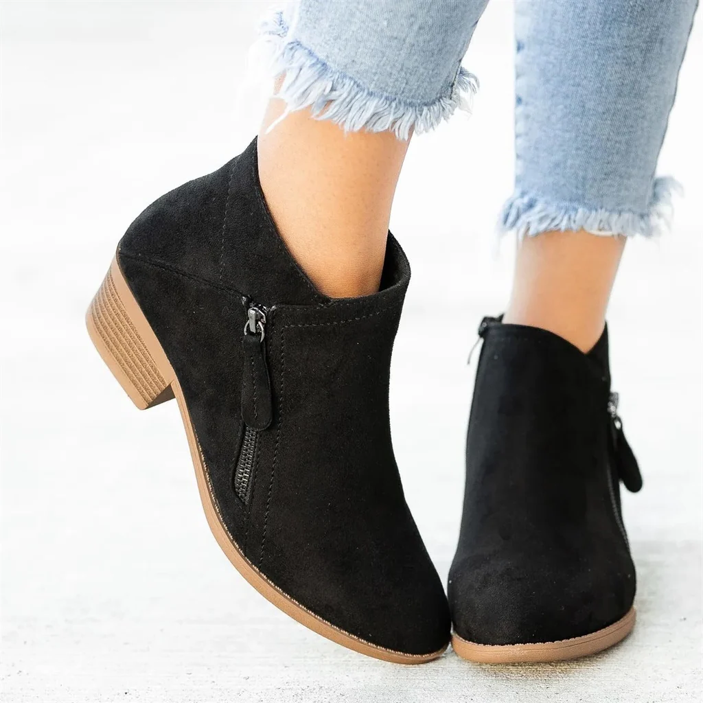 Orthopaedic leather boots for women - product image 3