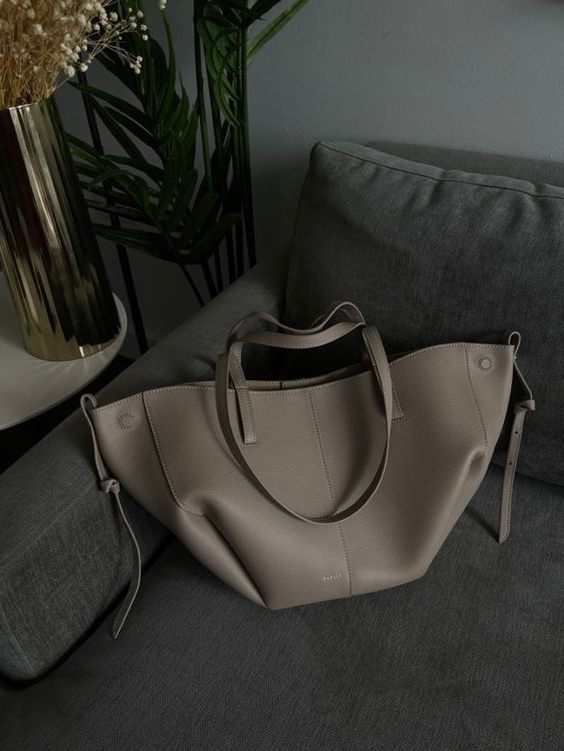 Vintage women's tote bag | Spacious shoulder bag - product image 3