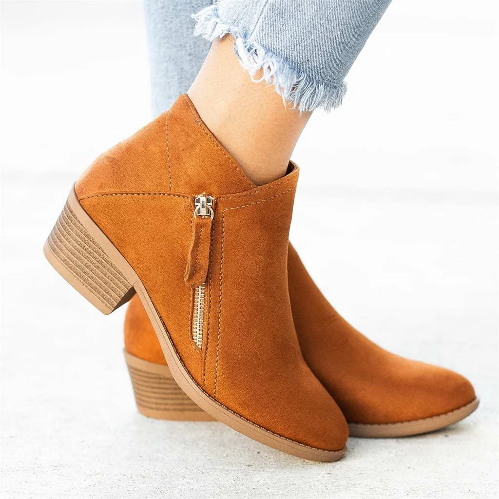 Orthopaedic leather boots for women - product image 2