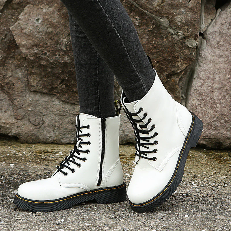 Comfortable boots with laces and a zipper - product image 3
