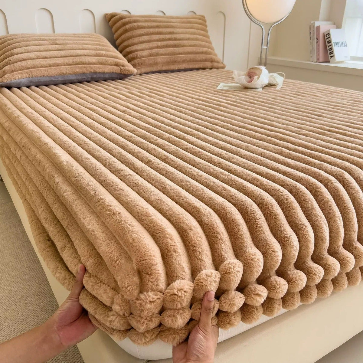 Ultra-Soft Luxury Fitted Bed Sheet - product image 4