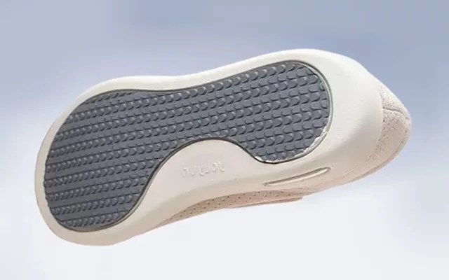 Wide Diabetic Shoes for Swollen Feet - product image 6